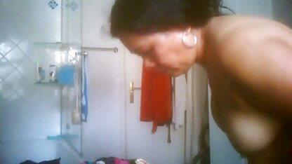 Rita met nederlandstalige pornosites een mooi lichaam was aan het chatten op het web