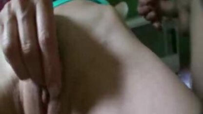 De gratis nederlandstalige sexfilms vagina van haar vriendin strelen terwijl haar ouders niet thuis zijn