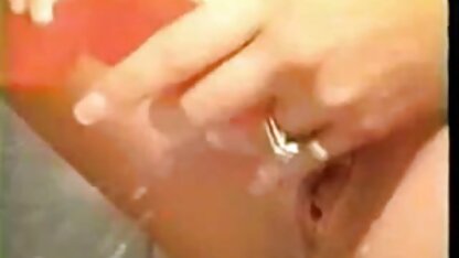 De jonge man met de mooie neuk een tante Borst volwassen in anale seks poldertube lesbisch