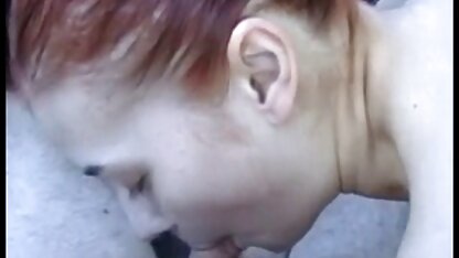 Clipband rocker hollandse sex tube op blote tenen