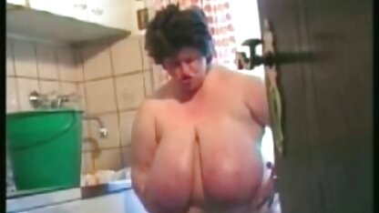 Stapel wasknijpers op Naomi slim clit hollandse seks films