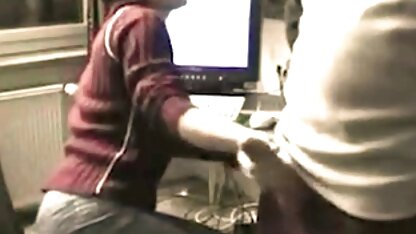 Jongen seks moeder neuken met kanker in de keuken hollandse porno tube bij het fornuis
