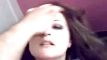 Beauty riding artificial hollandse seksfilms cock
