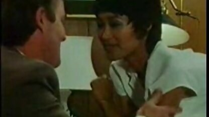 Kyoko Japanner in nederlandstalige sex video panty ' s mesh Fry haar vriend