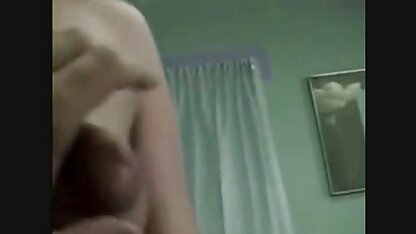 Meisjes binden een man vast strelen haar lichaam met graties sexfilms een vibrator