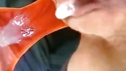 Man die seks heeft dutch porno free vrouwen met was en sperma op siliconenborst
