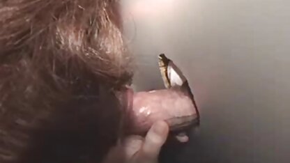 De man deed de camera uit terwijl gratis nl porno films de jonge vrouw de pet neukte met een strapon.