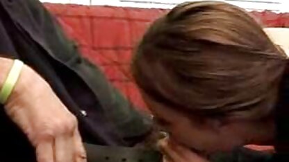 Thai teeny men gepompt in gratis nederlandstalige sexfilm geschoren vagina