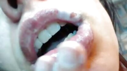 Schoonheid porno free nl houdt van overheersing van de harde top van haar vriendin.